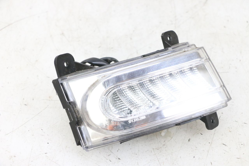 photo de FRONT RIGHT TURN SIGNAL EFUN PUSA 1 - Main view