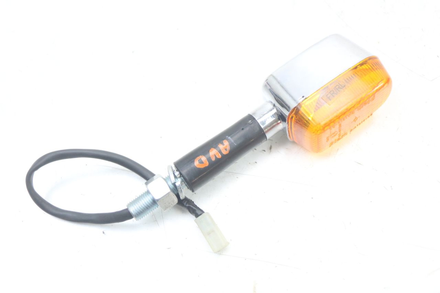 photo de FRONT RIGHT TURN SIGNAL ROYAL ENFIELD CONTINENTAL GT 650 (2019 - 2024) - Product overview