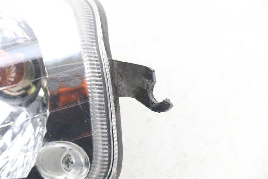 photo de FRONT RIGHT TURN SIGNAL DAELIM S2 FI 125 (2008 - 2017) - Technical close-up