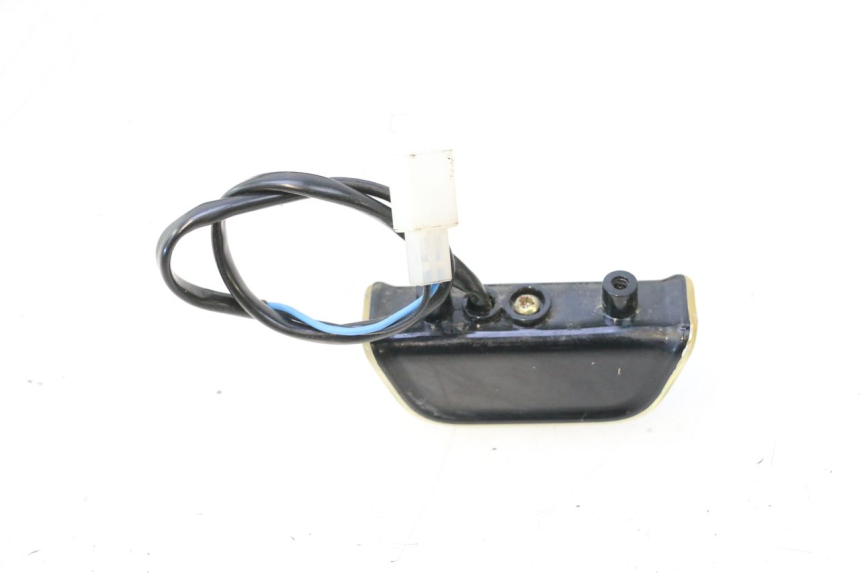 photo de FRONT RIGHT TURN SIGNAL BAIKU SAKURA 1 (2021 - 2025) - Technical close-up
