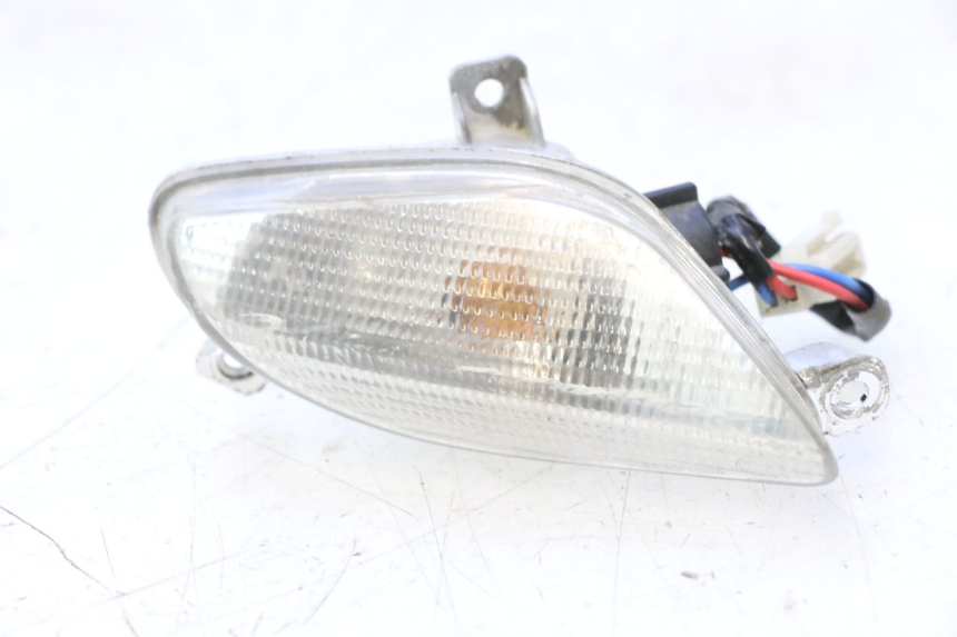 photo de RIGHT FRONT TURN SIGNAL APRILIA SR 2T 50 (2012 - 2017) - Main view