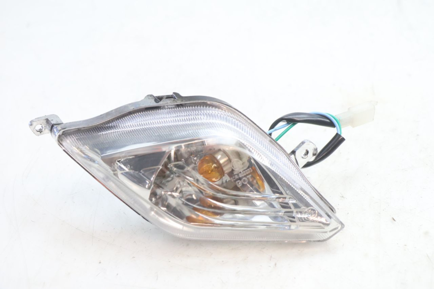 photo de FRONT RIGHT TURN SIGNAL VASTRO STREET S 50 (2016 - 2021) - Main view