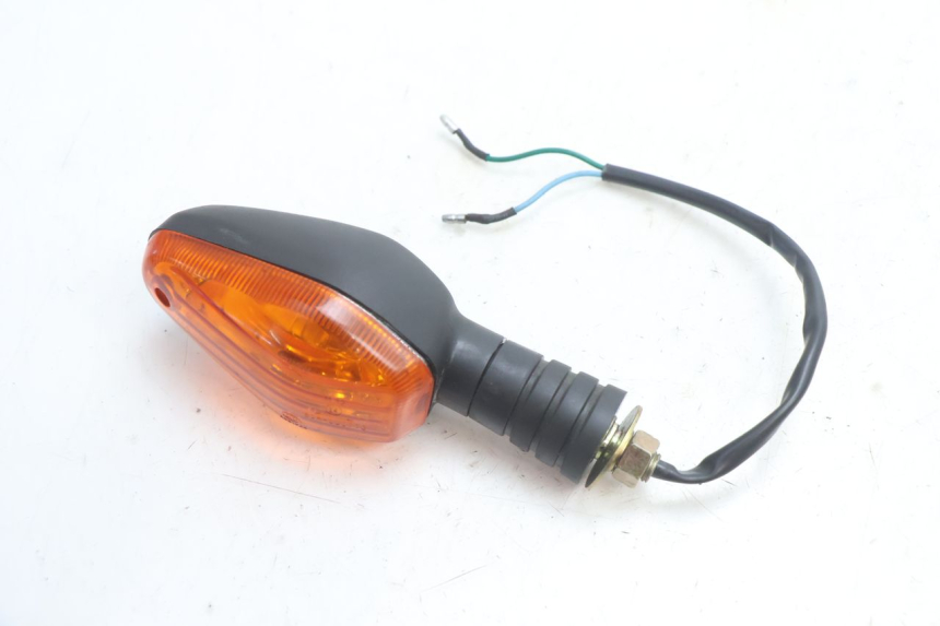 photo de FRONT RIGHT TURN SIGNAL YAMASAKI STREET 50 (2013 - 2018) - Component detail