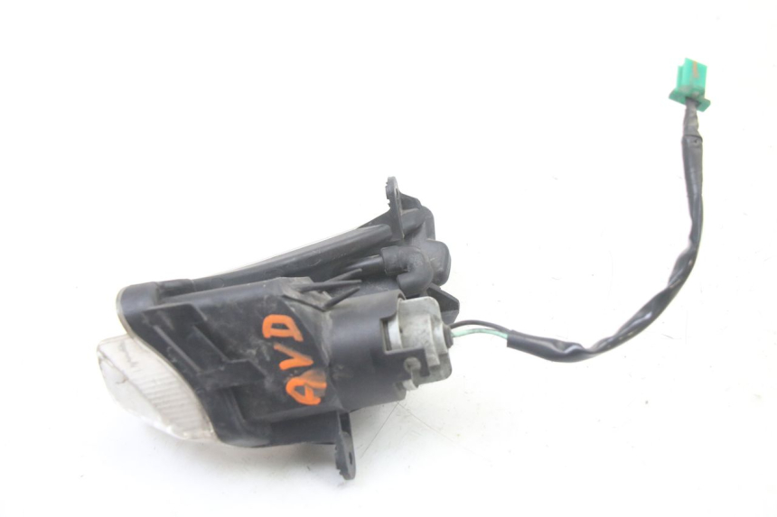 photo de FRONT RIGHT TURN SIGNAL SUZUKI BURGMAN 125 (2015 - 2017) - Technical close-up