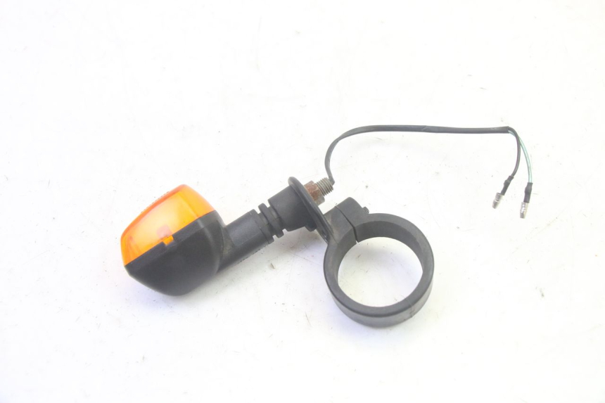 photo de FRONT RIGHT TURN SIGNAL KSR TR SM 50 (2015 - 2018) - Alternative perspective