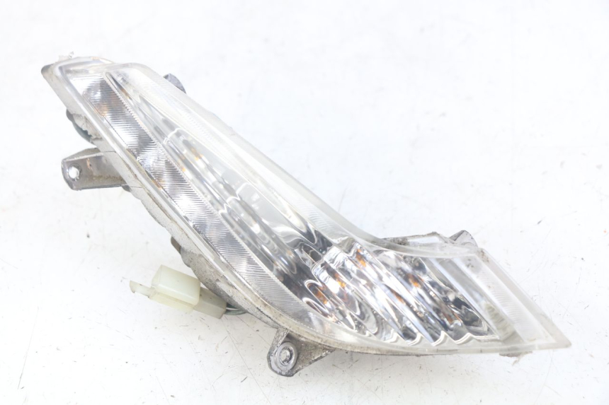 photo de RIGHT FRONT TURN SIGNAL PEUGEOT TWEET 4T 50 (2010 - 2014) - Main view