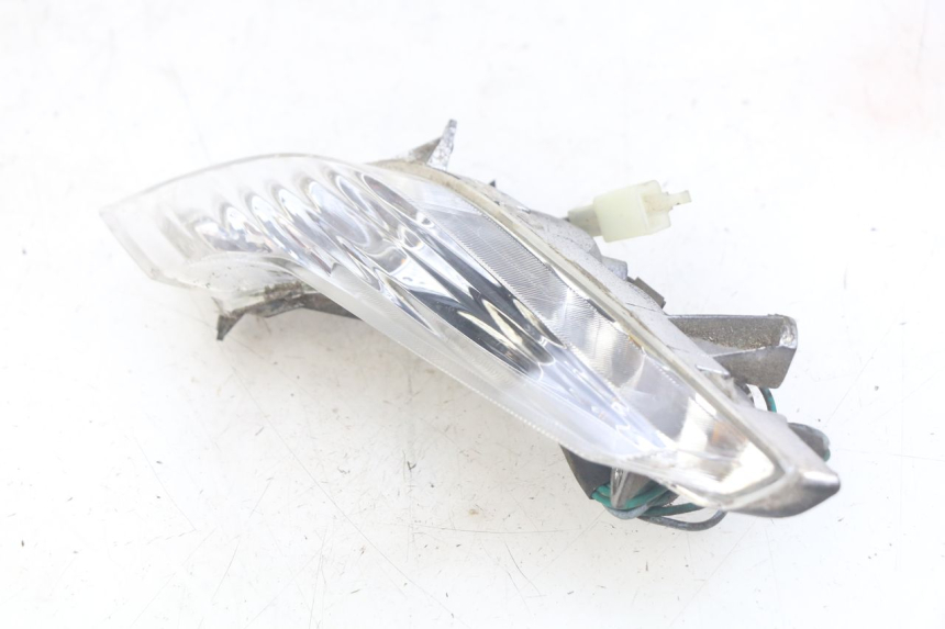 photo de RIGHT FRONT TURN SIGNAL PEUGEOT TWEET 4T 50 (2010 - 2014) - Technical close-up