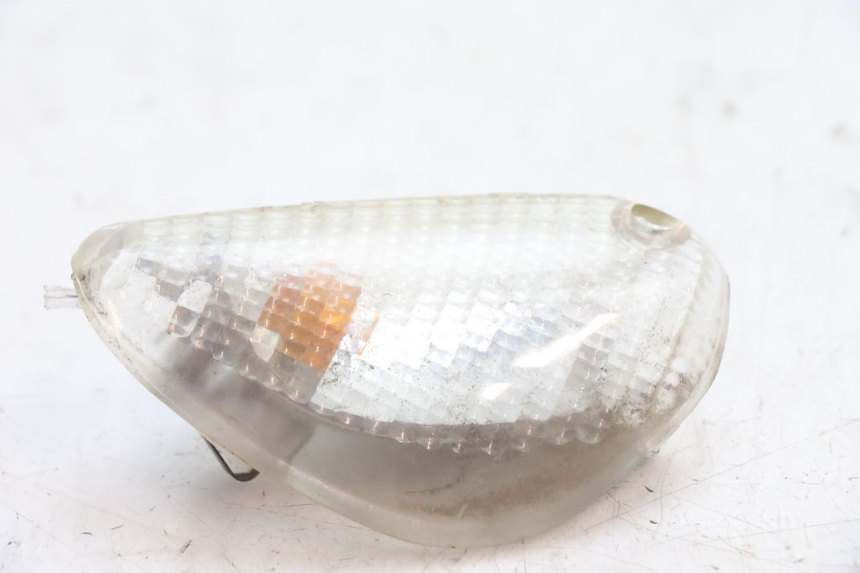 photo de FRONT RIGHT TURN SIGNAL PIAGGIO TYPHOON 50 (2000 - 2009) - Component detail
