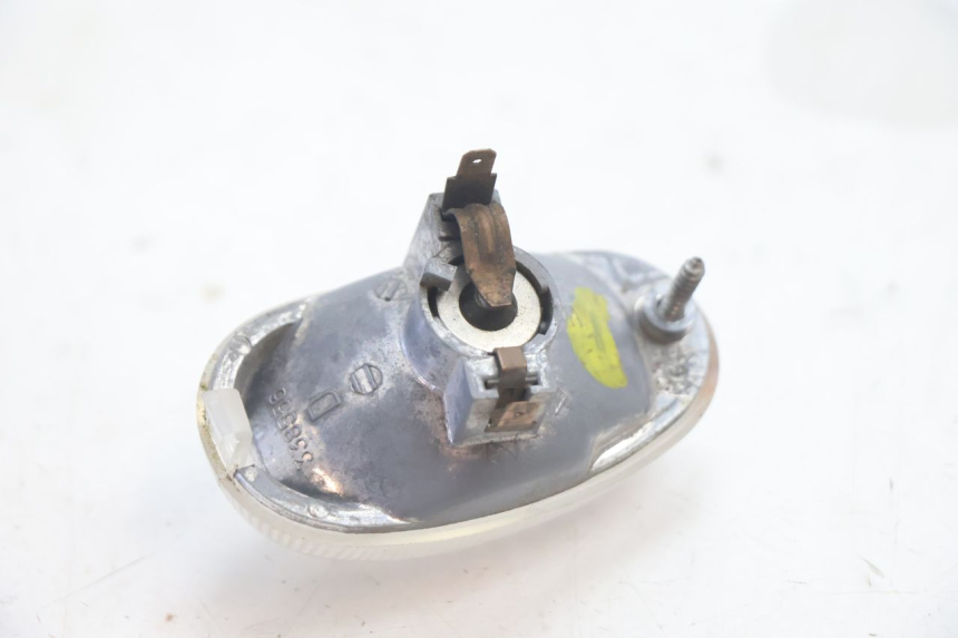 photo de FRONT RIGHT TURN SIGNAL PIAGGIO TYPHOON 50 (1993 - 1999) - Alternative perspective