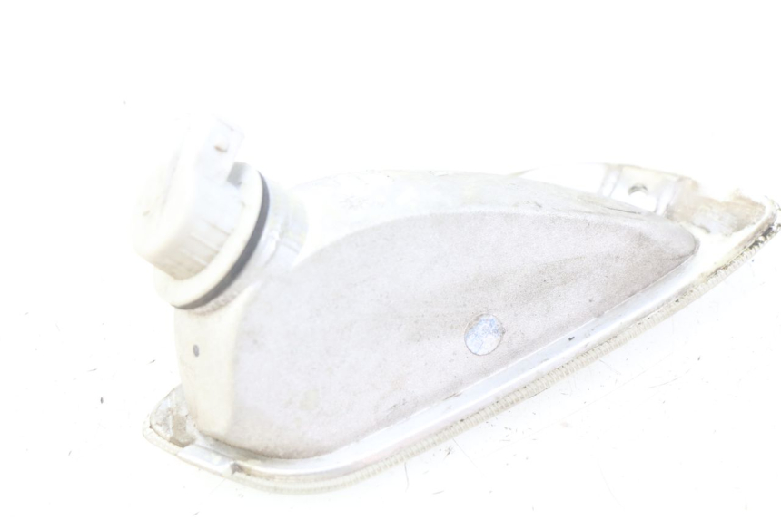 photo de RIGHT FRONT TURN SIGNAL PIAGGIO VESPA LX 2T 50 (2005 - 2013) - Alternative perspective