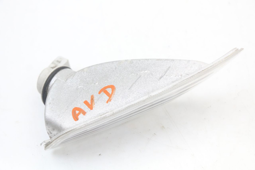 photo de Front right turn signal PIAGGIO VESPA LX 125 (2005 - 2010) - Zoom on usage condition