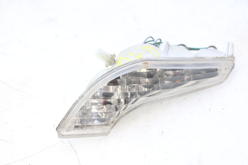 photo de FRONT RIGHT TURN SIGNAL PEUGEOT VIVACITY NEW 2T 50 (2008 - 2017) - Fixing points details