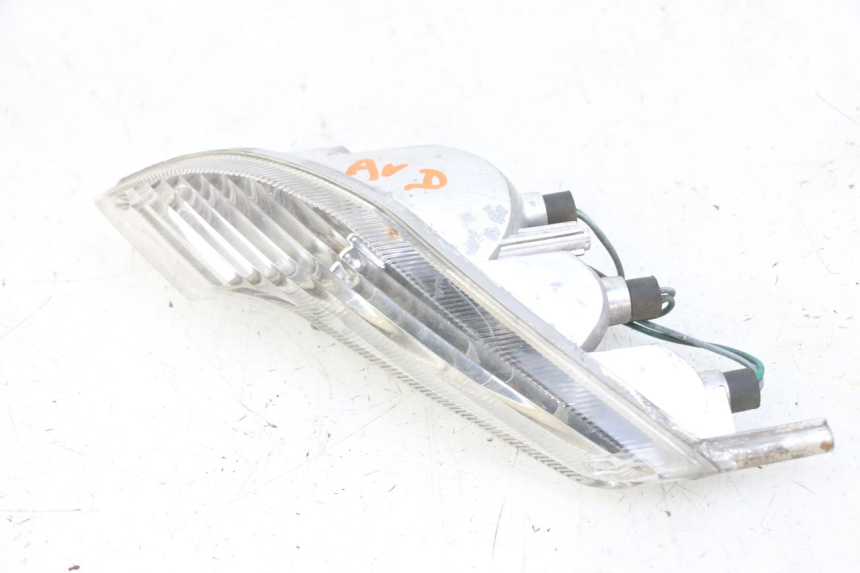 photo de FRONT RIGHT TURN SIGNAL PEUGEOT VIVACITY NEW 4T 50 (2008 - 2017) - Technical close-up