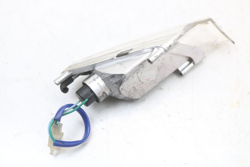 photo de Front right turn signal KYMCO XCITING 250 (2006 - 2009) - Zoom on usage condition