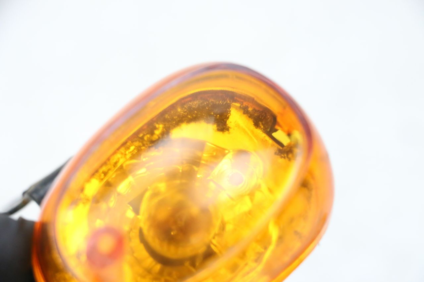 photo de FRONT TURN SIGNAL EUROCKA RETRO 50 (2007 - 2014) - Fixing points details