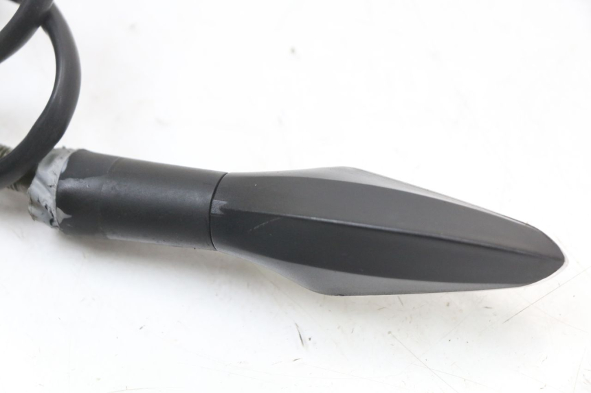 photo de LEFT FRONT TURN SIGNAL E-MAX 80L 1 (2011 - 2014) - Alternative perspective