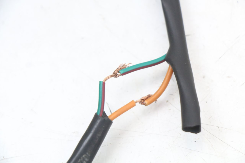 photo de LEFT FRONT TURN SIGNAL E-MAX 80L 1 (2011 - 2014) - Product overview