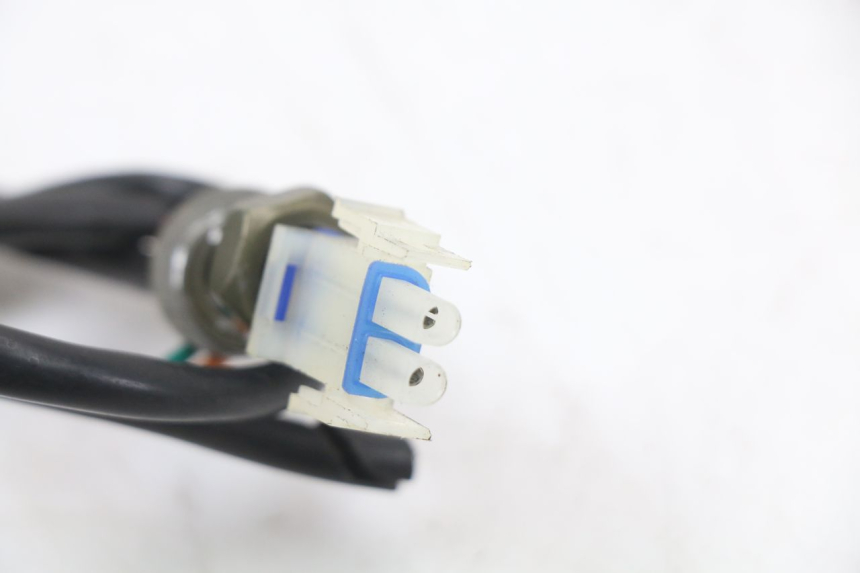 photo de LEFT FRONT TURN SIGNAL E-MAX 80L 1 (2011 - 2014) - Fixing points details