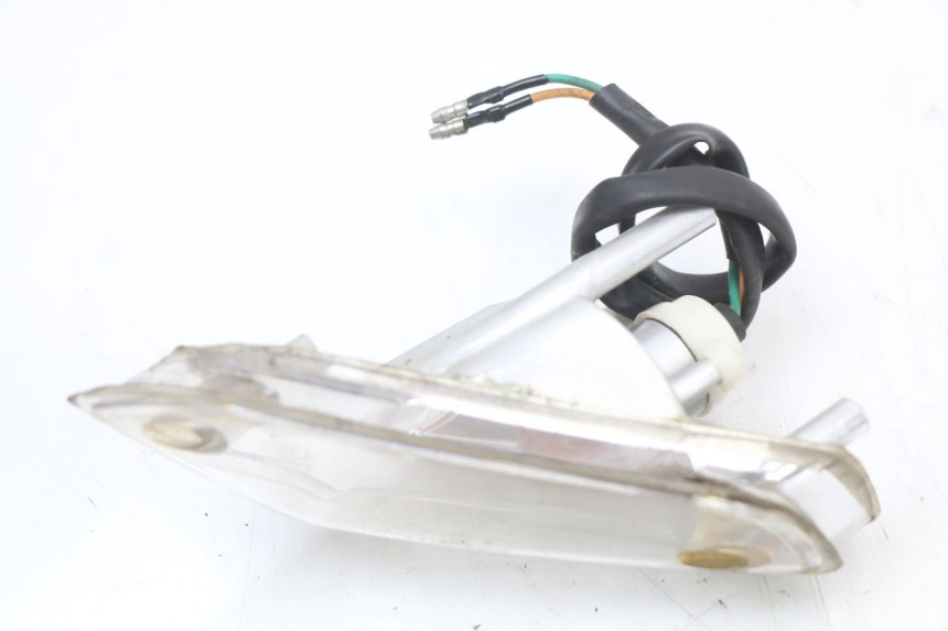 photo de LEFT FRONT TURN SIGNAL KYMCO AGILITY 4T 50 (2005 - 2018) - Component detail