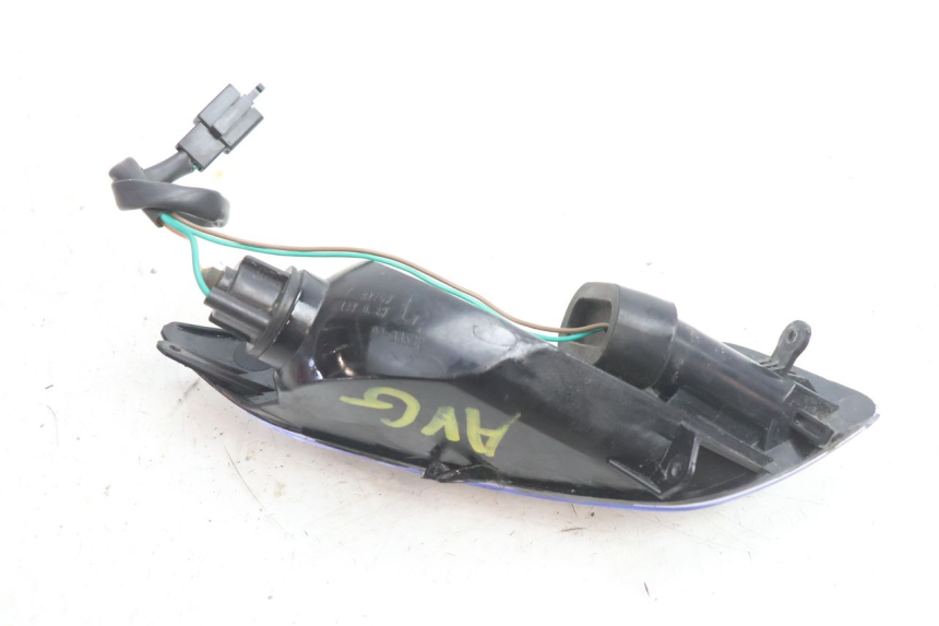 photo de FRONT LEFT TURN SIGNAL KYMCO AGILITY CITY 16P 125 (2015 - 2024) - Technical close-up
