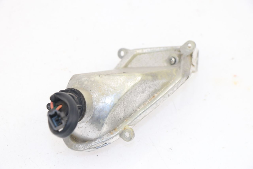 photo de FRONT LEFT TURN SIGNAL  KYMCO AGILITY CITY 50 (2008 - 2016) - Zoom on usage condition