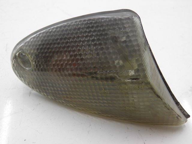 photo de FRONT LEFT TURN SIGNAL  APRILIA LEONARDO ST 250 (2002 - 2005) - Zoom on usage condition