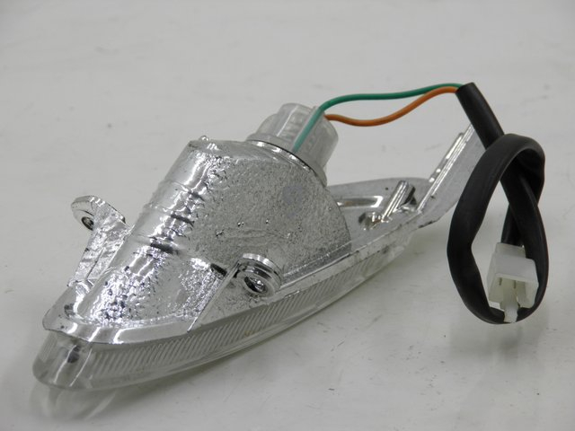 photo de FRONT LEFT TURN SIGNAL  BAOTIAN TRAVEL SPIRIT 50 (2010 - 2012) - Component detail