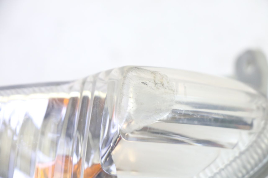 photo de LEFT FRONT TURN SIGNAL SUZUKI BURGMAN 125 (2007 - 2014) - Component detail