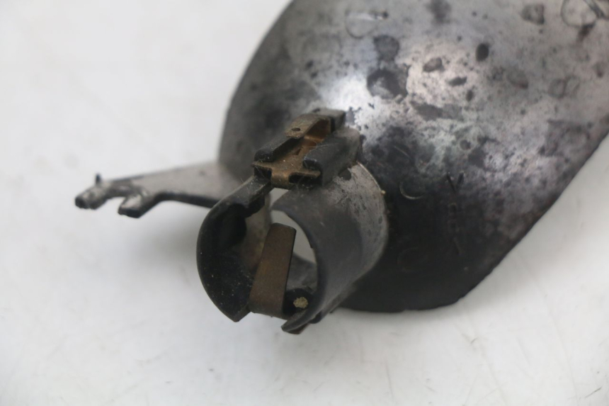 photo de LEFT FRONT TURN SIGNAL PEUGEOT BUXY 50 (1993 - 1998) - Fixing points details