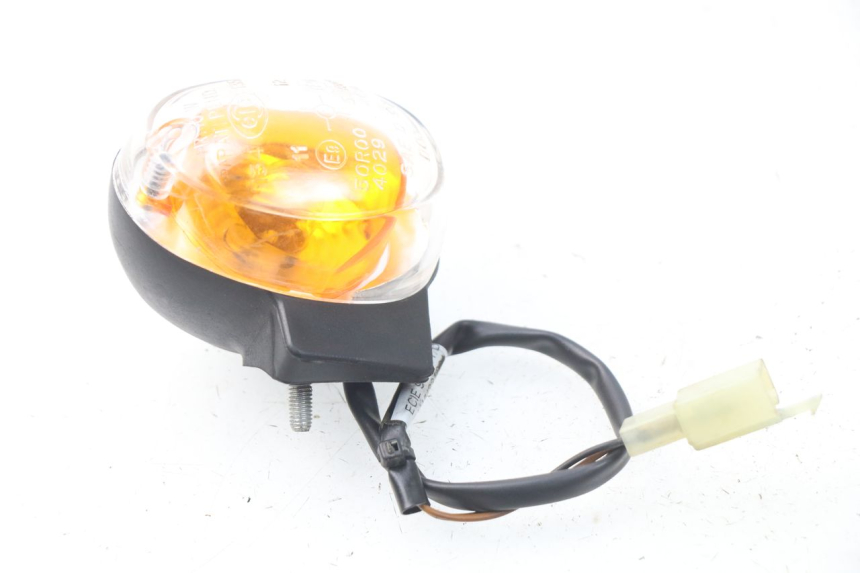 photo de LEFT FRONT TURN SIGNAL YAMAHA BW'S 50 (2004 - 2017) - Alternative perspective