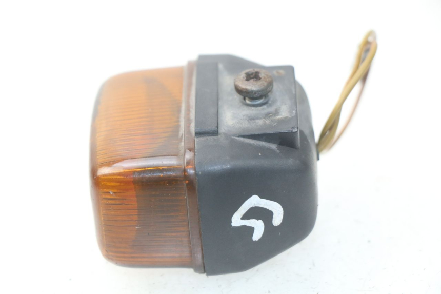 photo de FRONT LEFT TURN SIGNAL  YAMAHA BW'S 50 (1999 - 2003) - Product overview