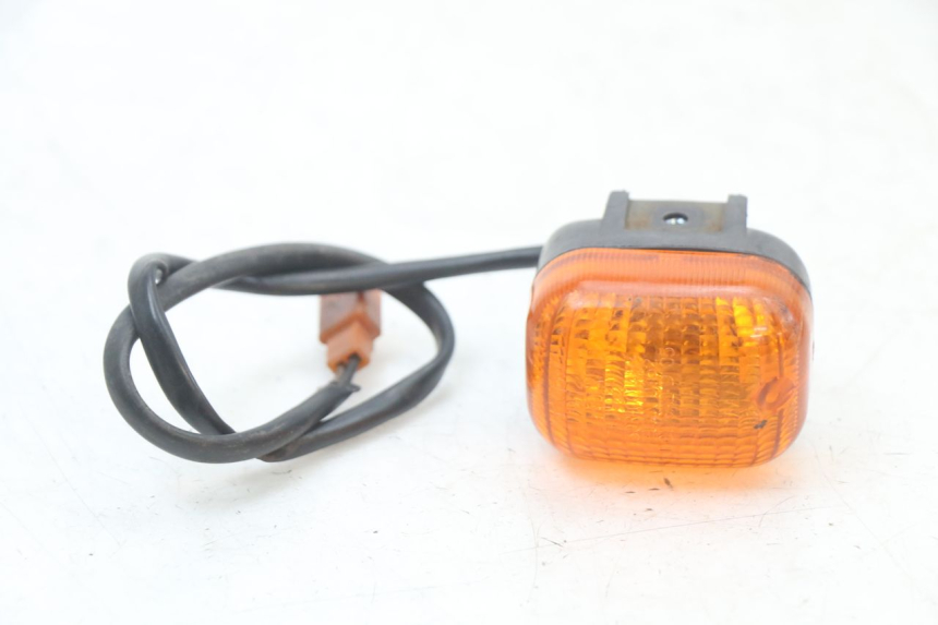 photo de FRONT LEFT TURN SIGNAL  YAMAHA BW'S BWS 125 (2010 - 2013) - Main view
