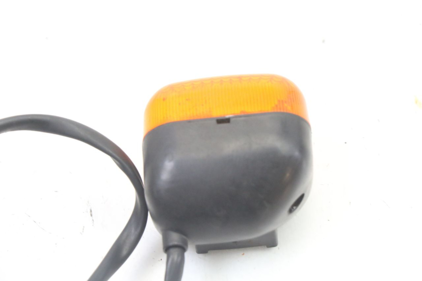 photo de FRONT LEFT TURN SIGNAL  YAMAHA BW'S BWS 125 (2010 - 2013) - Technical close-up
