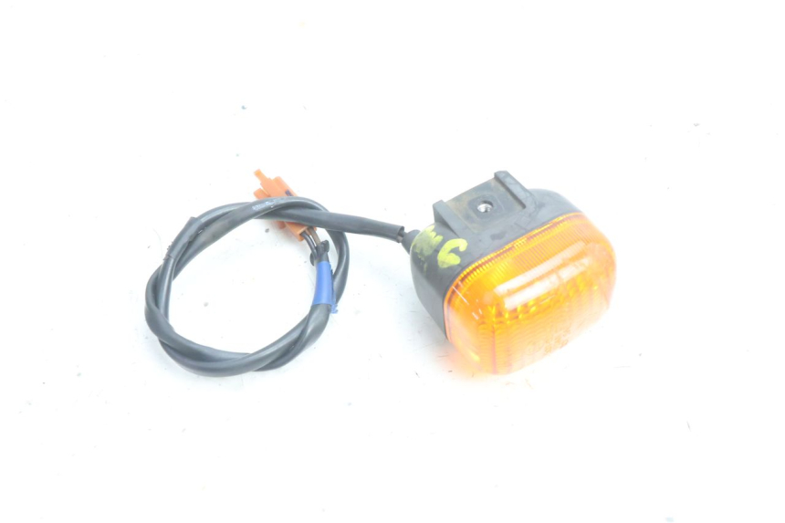 photo de FRONT LEFT TURN SIGNAL  YAMAHA BW'S BWS 125 (2010 - 2013) - Zoom on usage condition