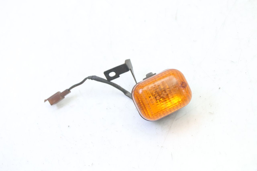photo de FRONT LEFT TURN SIGNAL YAMAHA BW'S 100 (1999 - 2002) - Component detail