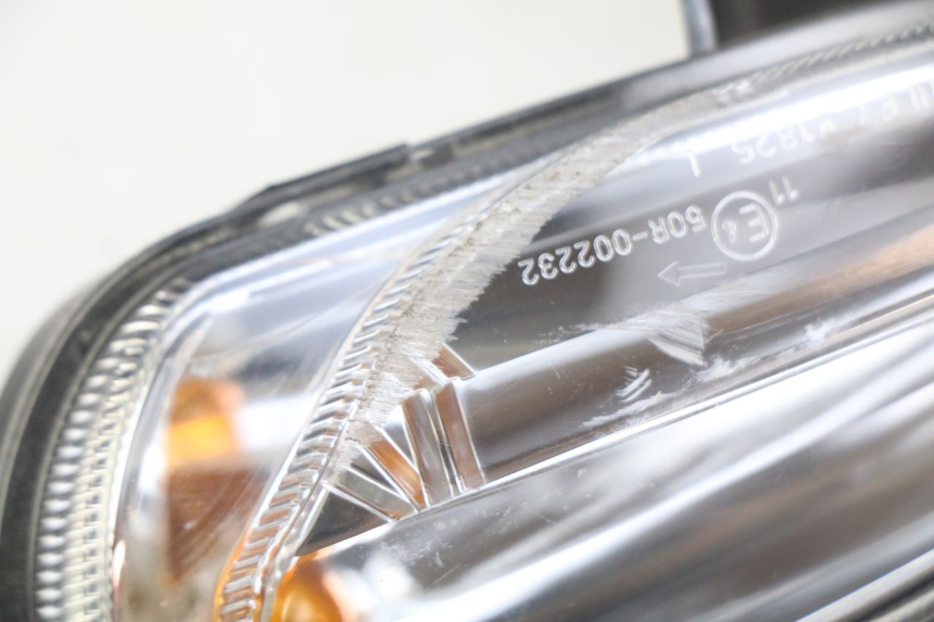 photo de FRONT LEFT TURN SIGNAL YAMAHA D'ELIGHT DELIGHT 115 (2013 - 2017) - Alternative perspective