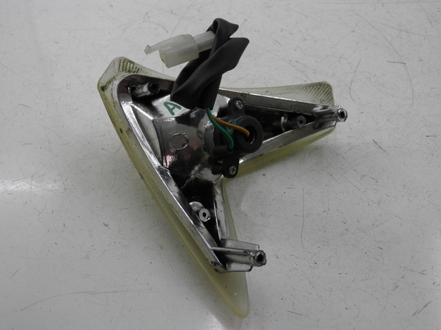 photo de FRONT LEFT TURN SIGNAL  EUROCKA MATADOR 4T 50 (2010 - 2016) - Zoom on usage condition