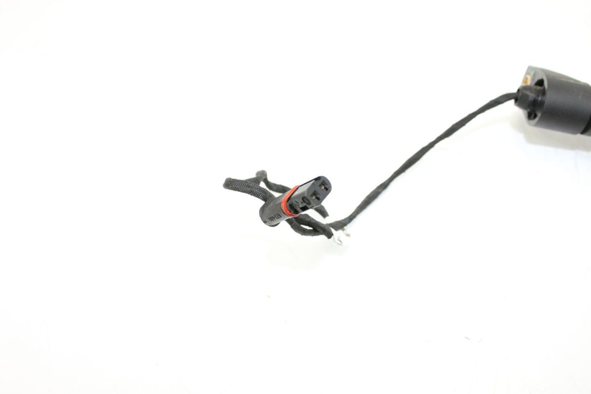 photo de FRONT LEFT TURN SIGNAL  BMW F GS K81 850 (2018 - 2023) - Technical close-up