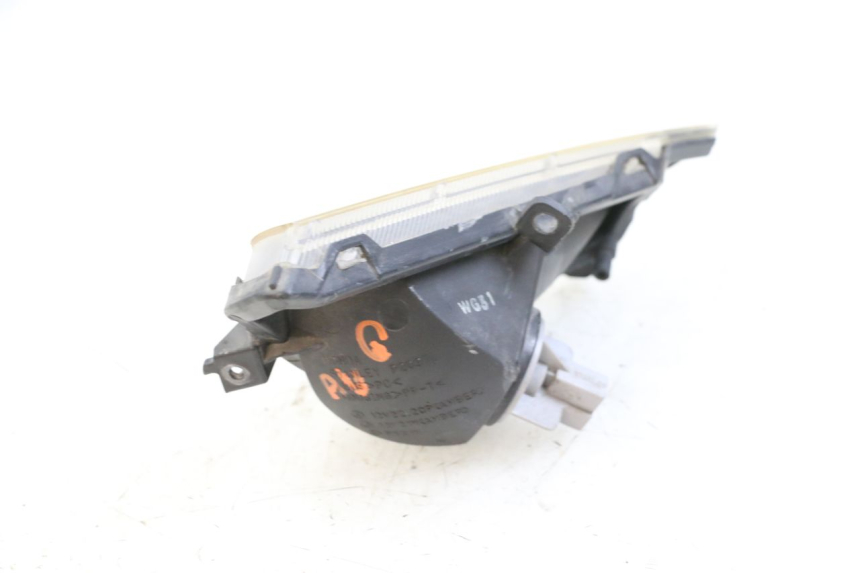 photo de FRONT LEFT TURN SIGNAL  HONDA FJS SILVER WING SILVERWING 400 (2005 - 2008) - Zoom on usage condition