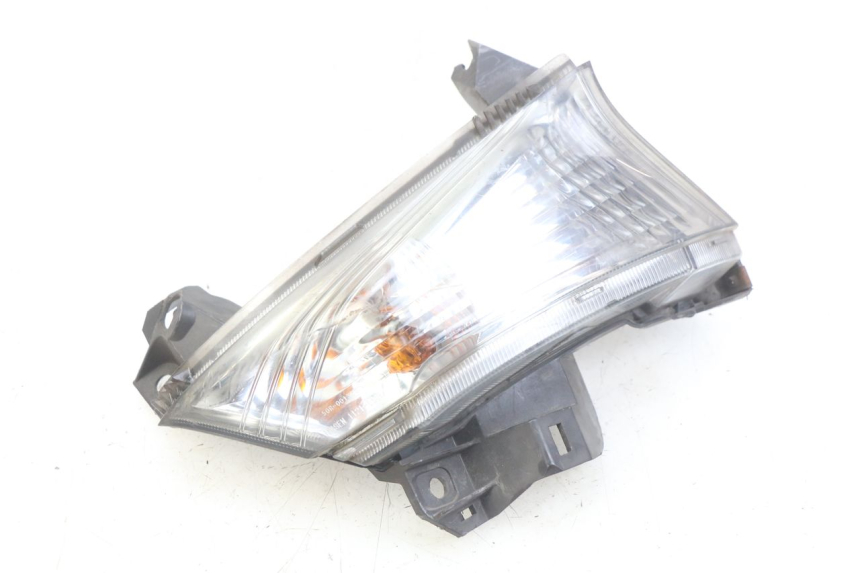 photo de LEFT FRONT TURN SIGNAL HONDA FJS SILVERWING SILVER WING 400 (2009 - 2016) - Main view