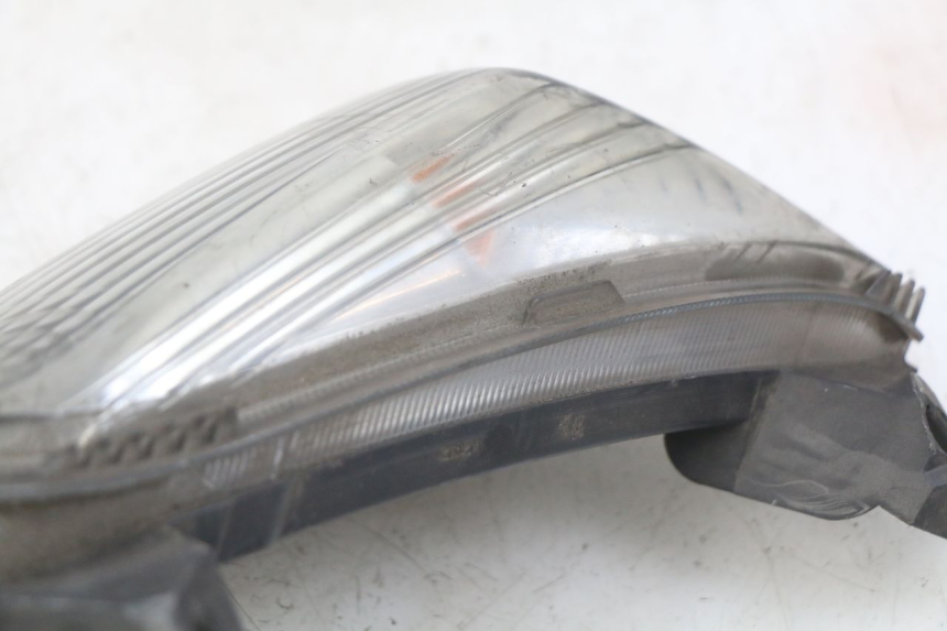 photo de LEFT FRONT TURN SIGNAL HONDA FJS SILVERWING SILVER WING 400 (2009 - 2016) - Fixing points details