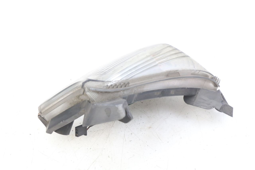 photo de LEFT FRONT TURN SIGNAL HONDA FJS SILVERWING SILVER WING 400 (2009 - 2016) - Surface and material condition