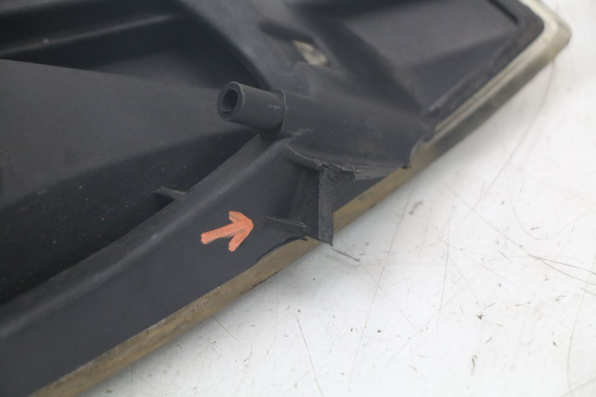 photo de FRONT LEFT TURN SIGNAL HONDA FJS SILVERWING SILVER WING 600 (2001 - 2010) - Fixing points details