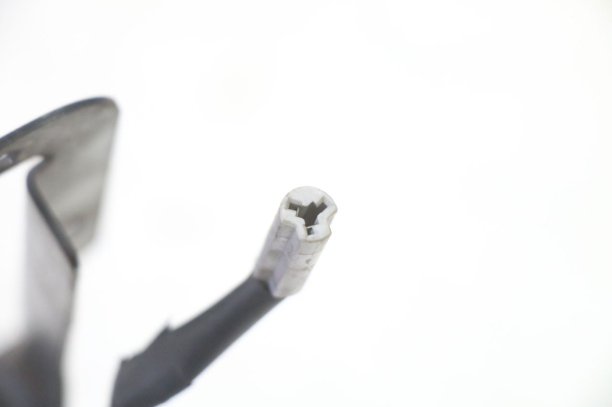 photo de FRONT LEFT TURN SIGNAL YAMAHA FZ6 FAZER S2 600 (2007 - 2011) - Fixing points details