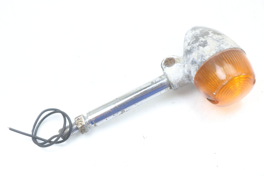 photo de FRONT LEFT TURN SIGNAL  SUZUKI GN 125 (1997 - 2000) - Main view