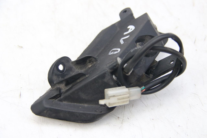 photo de LEFT FRONT TURN SIGNAL NECO GPX 4T 50 (2018 - 2022) - Alternative perspective