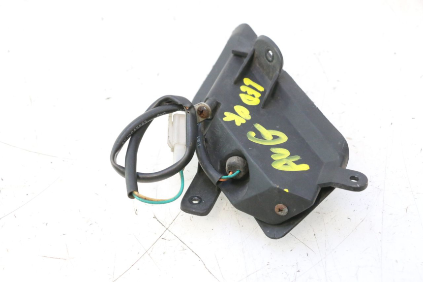 photo de FRONT LEFT TURN SIGNAL NECO GPX LC 2T 50 (2014 - 2018) - Alternative perspective