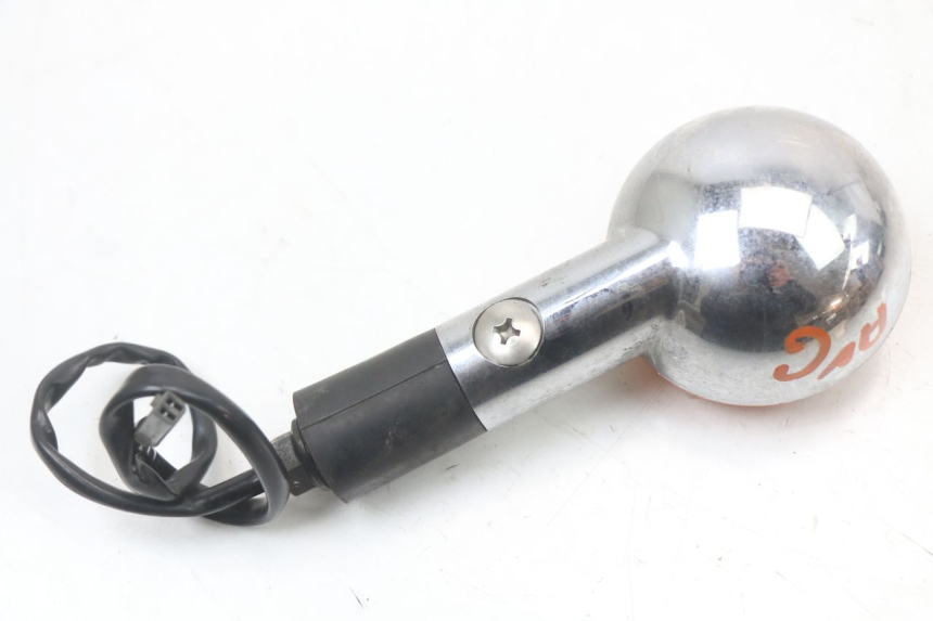 photo de FRONT LEFT TURN SIGNAL  SUZUKI GZ MARAUDER 125 (1998 - 2004) - Product overview