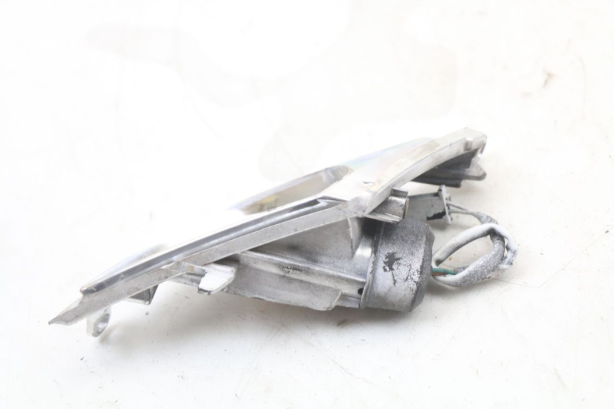 photo de FRONT LEFT TURN SIGNAL HONDA NES AROBASE 125 (2000 - 2003) - Zoom on usage condition