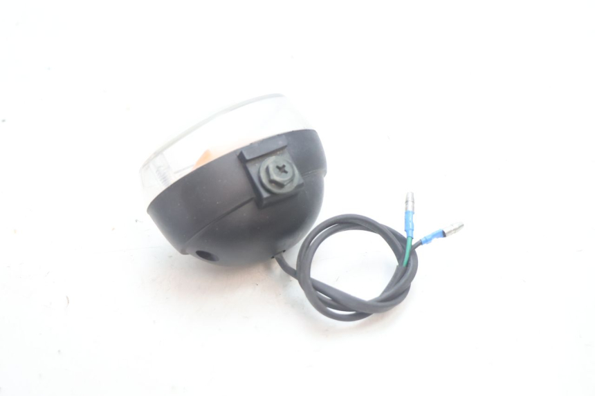 photo de FRONT LEFT TURN SIGNAL  KEEWAY HURRICANE 50 (2006 - 2019) - Technical close-up